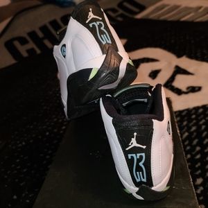 Air jordans 14 retro BG Size 5.5y